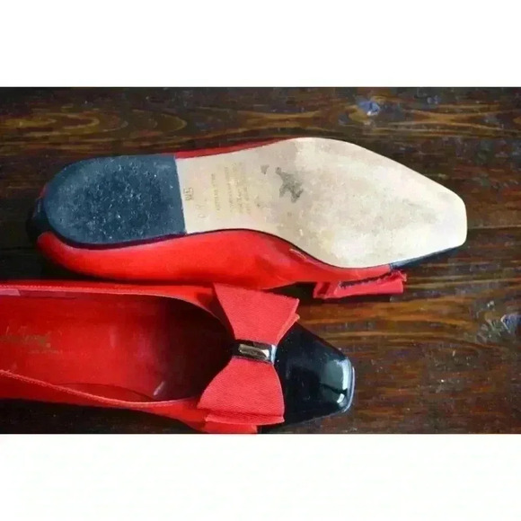 Jacqueline‎ Ferrar Red Leather Women's 5M FlatShoes Bow Squared Toe Mid Century - Picture 4 of 5